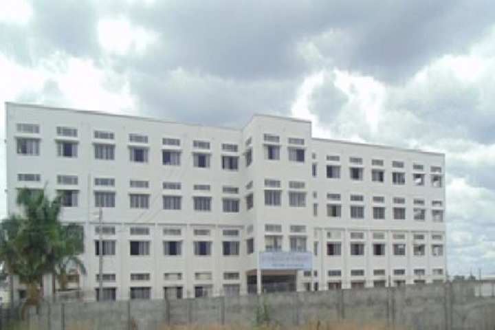 https://cache.careers360.mobi/media/colleges/social-media/media-gallery/17998/2019/1/8/Campus View of Sahayog Sevabhavi Sansthas Indira Institute of Technology Polytechnic Nanded_Campus-View.JPG